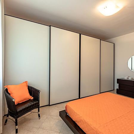 La Dimora Della Lullu, Luxury Apartamento Pietra Ligure Exterior foto