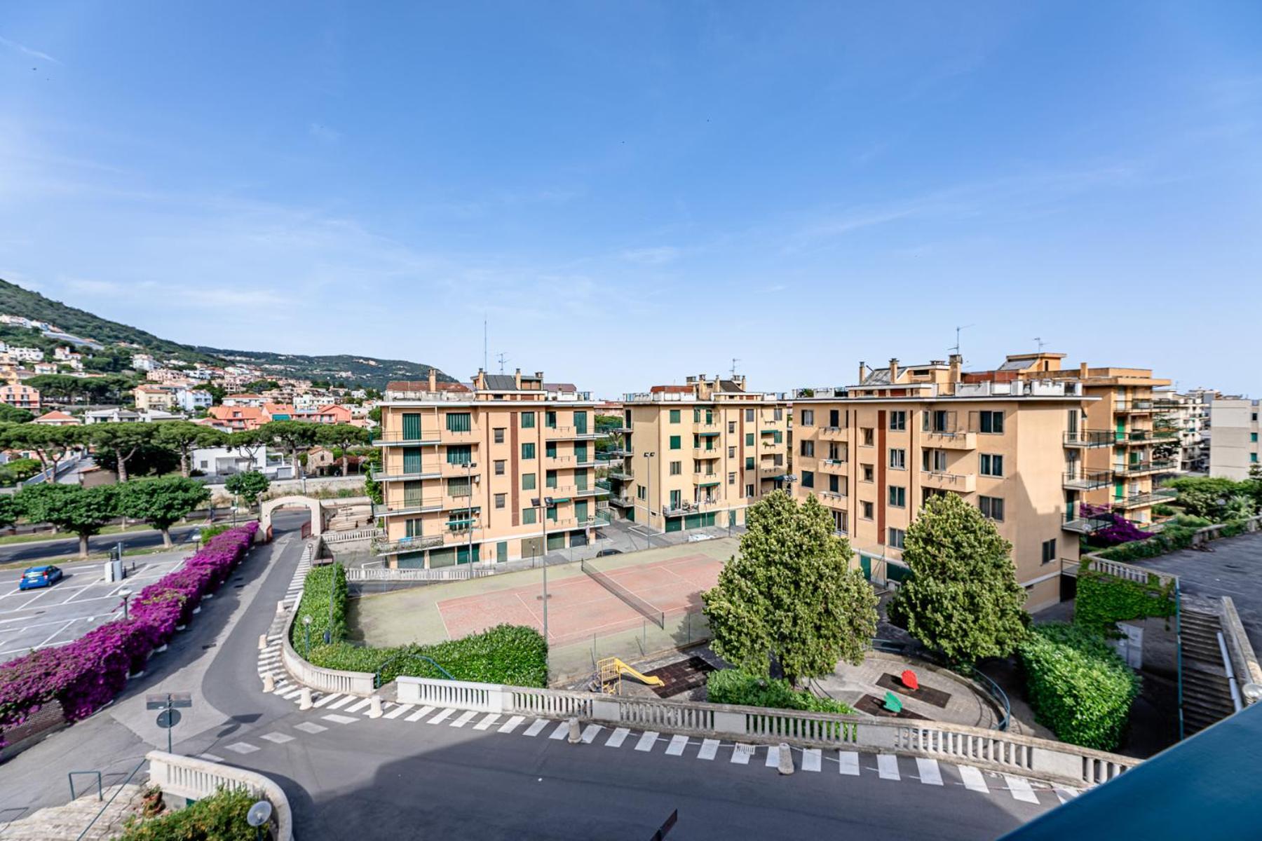 La Dimora Della Lullu, Luxury Apartamento Pietra Ligure Exterior foto