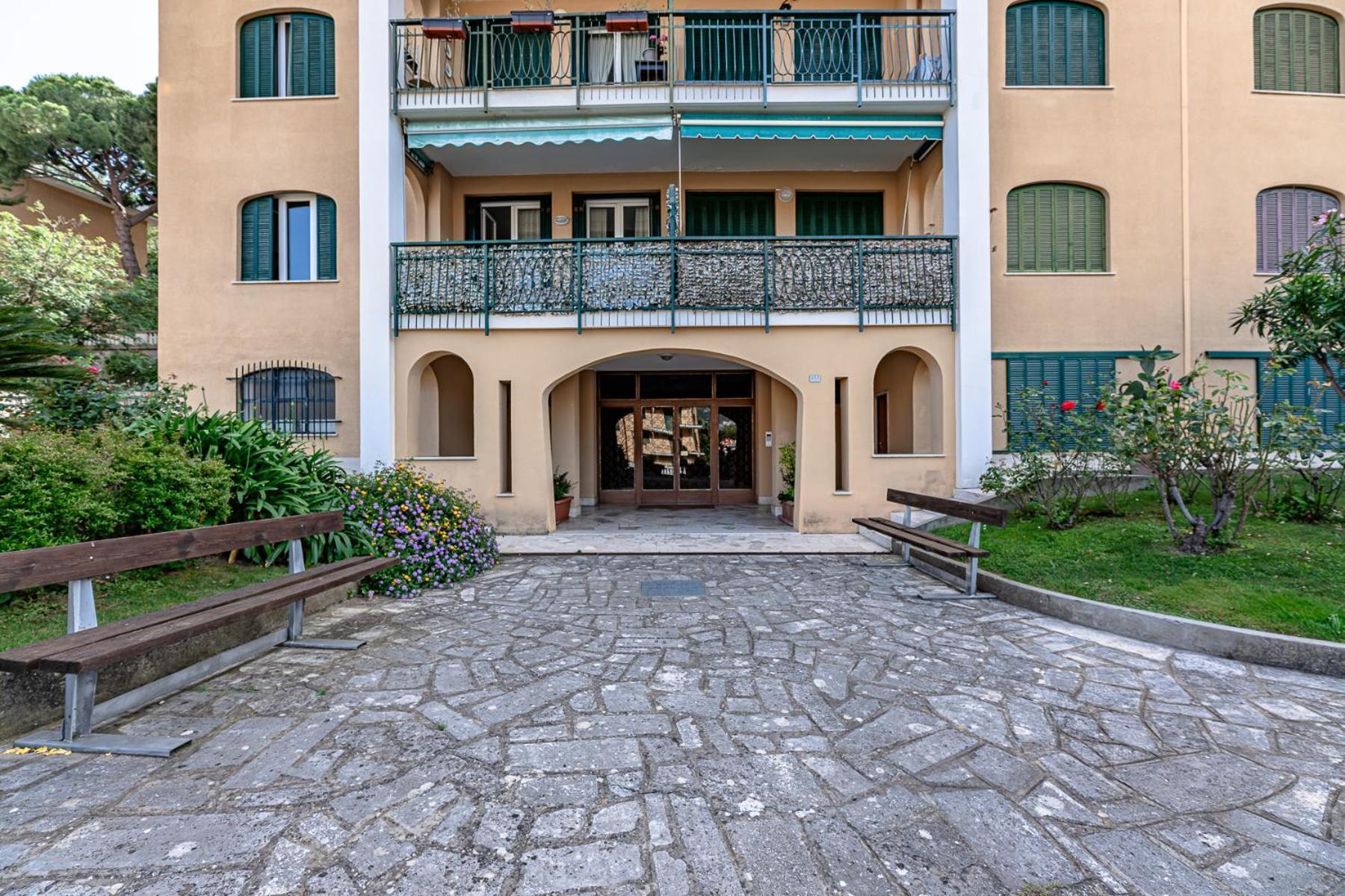 La Dimora Della Lullu, Luxury Apartamento Pietra Ligure Exterior foto
